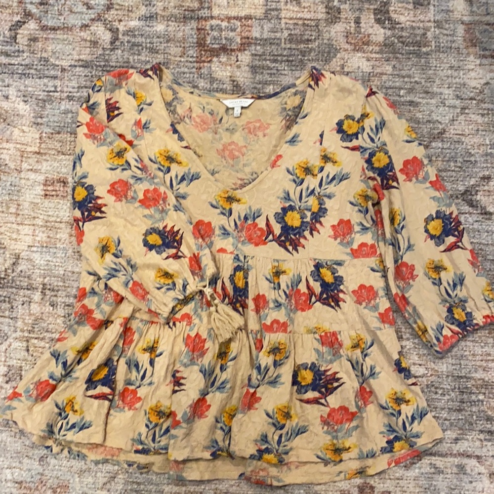 Lucky Brand top